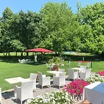 Luppis Hotel 4*